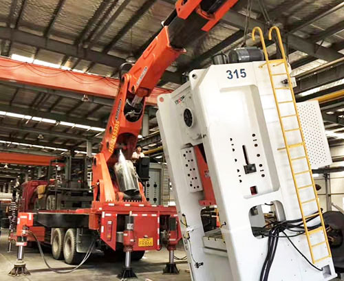 涪城提升工作效率，选择优质折臂吊租赁服务