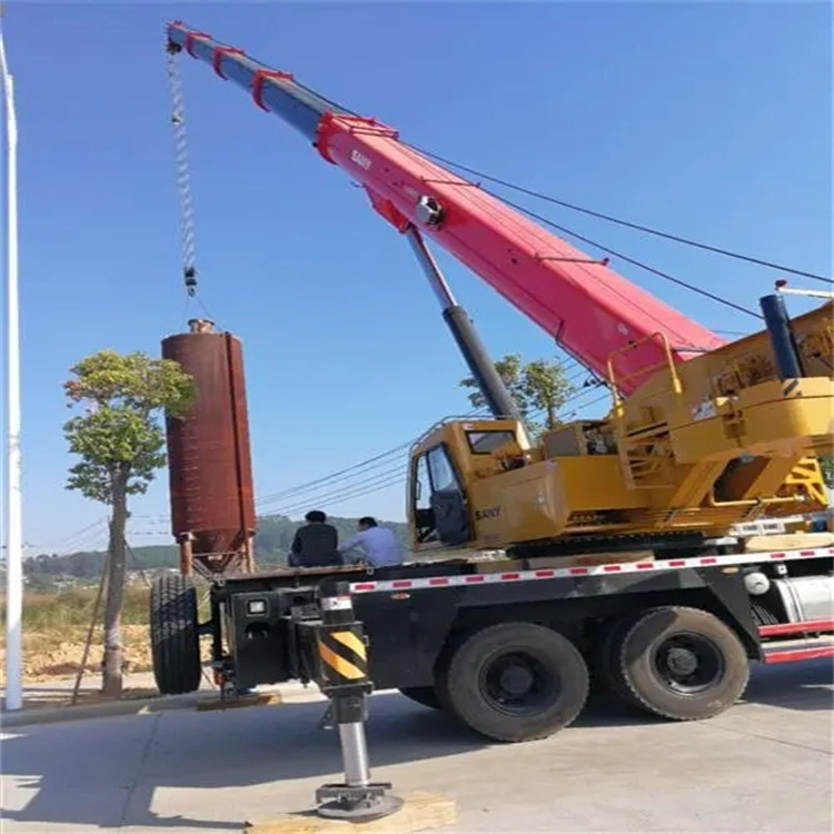 涪城专业吊车租赁多少钱