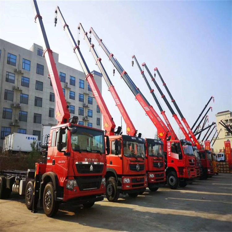 涪城租专业吊车电话