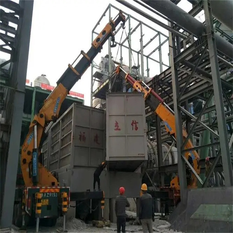 涪城折臂吊车租赁电话